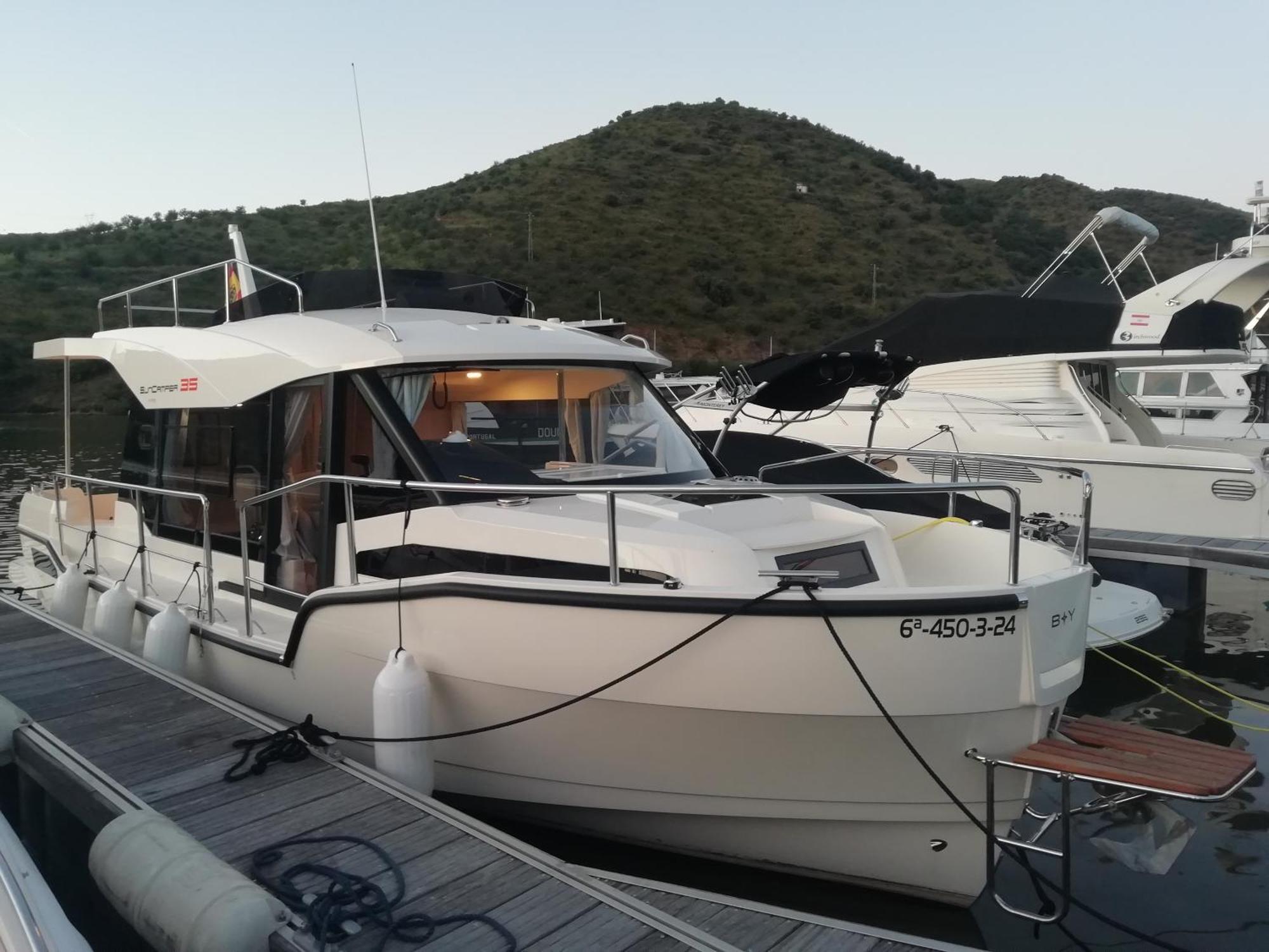 Koolhouse Boat Hotel Vila Nova de Foz Coa Buitenkant foto