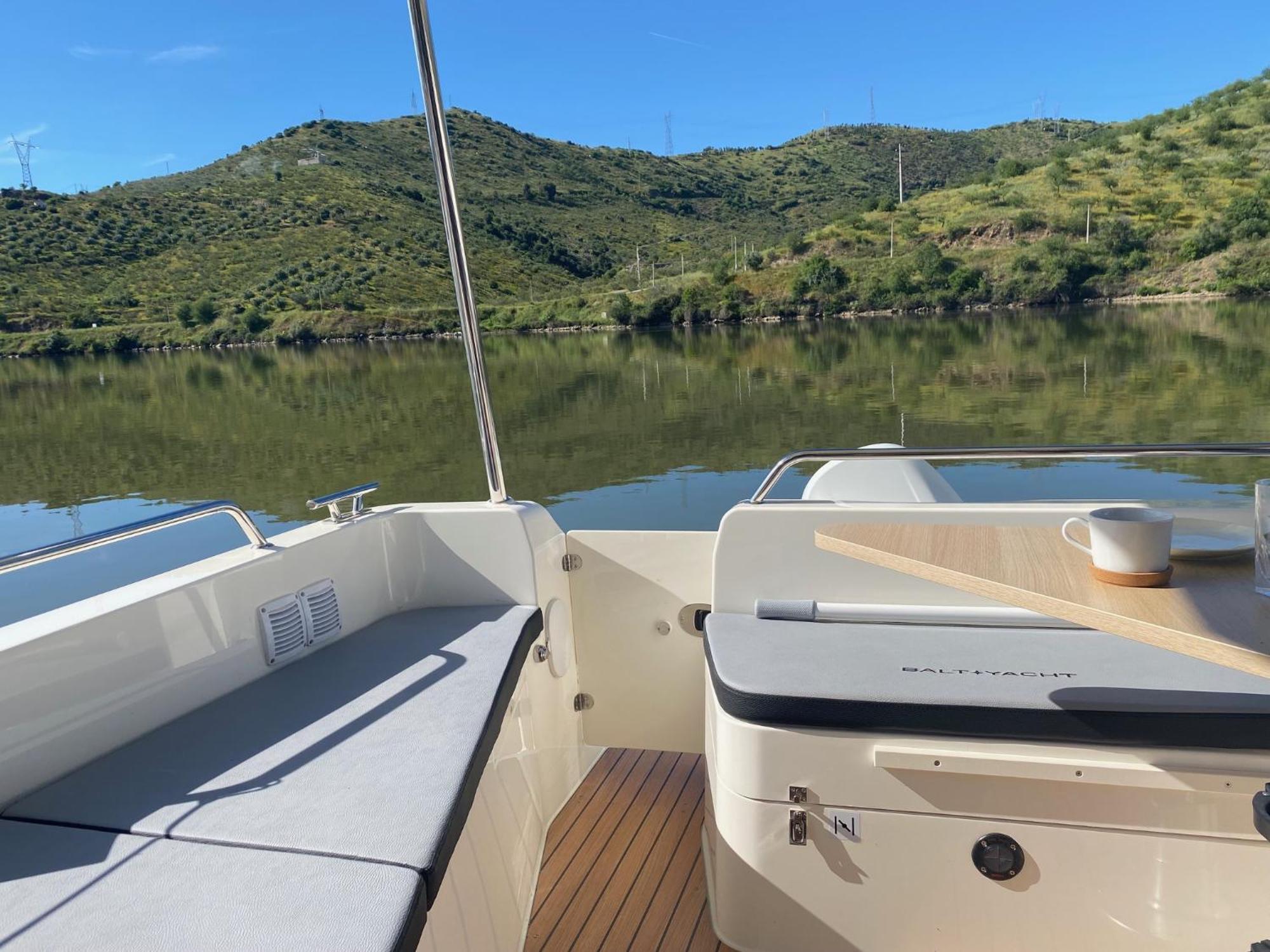 Koolhouse Boat Hotel Vila Nova de Foz Coa Buitenkant foto